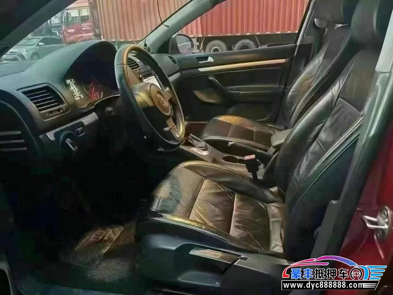 12年大众速腾轿车抵押车出售