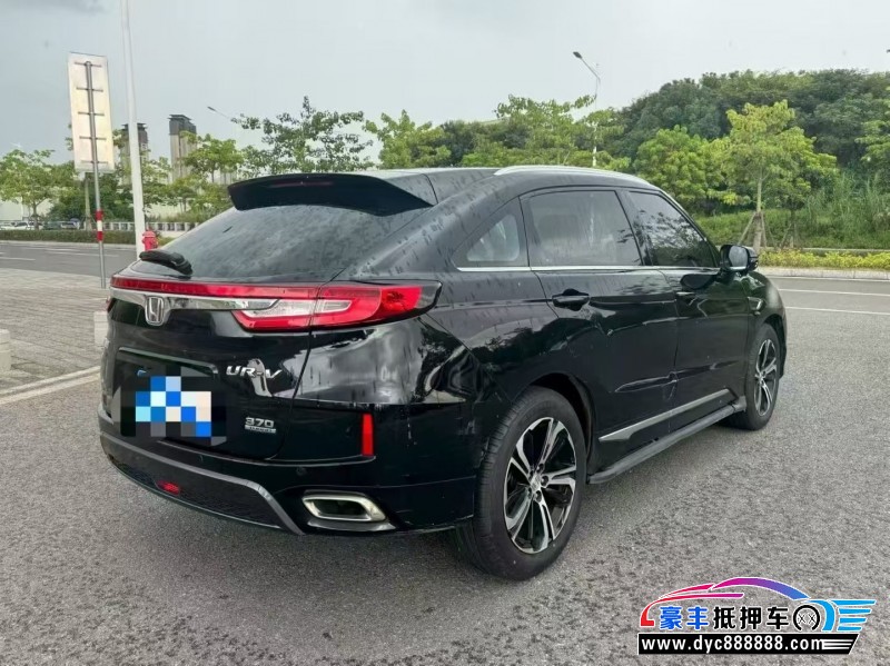 17年本田UR-V轿车抵押车出售