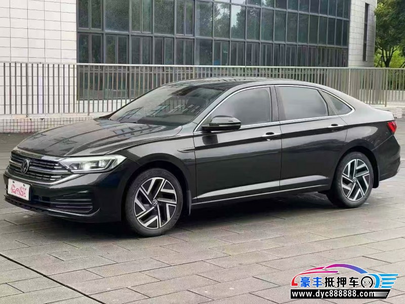 22年大众速腾轿车抵押车出售