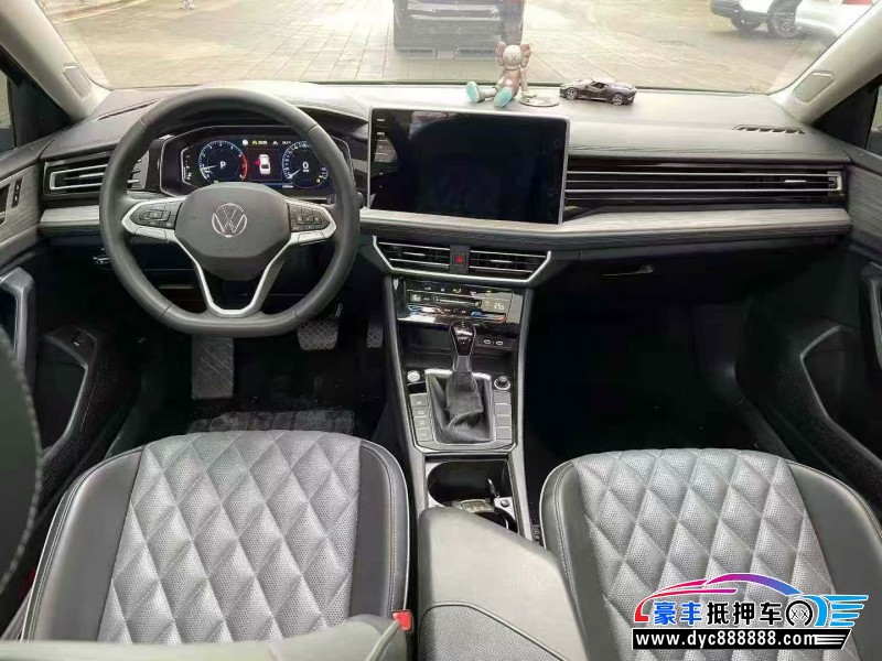 22年大众速腾轿车抵押车出售