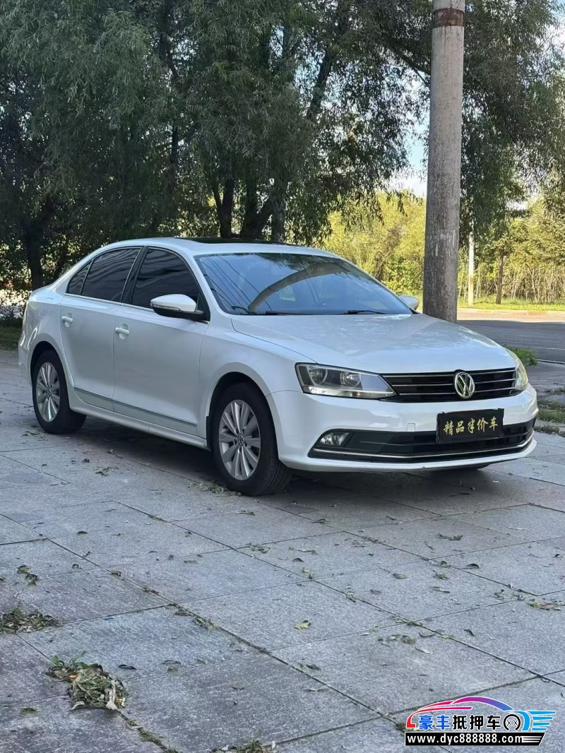 16年大众速腾轿车抵押车出售