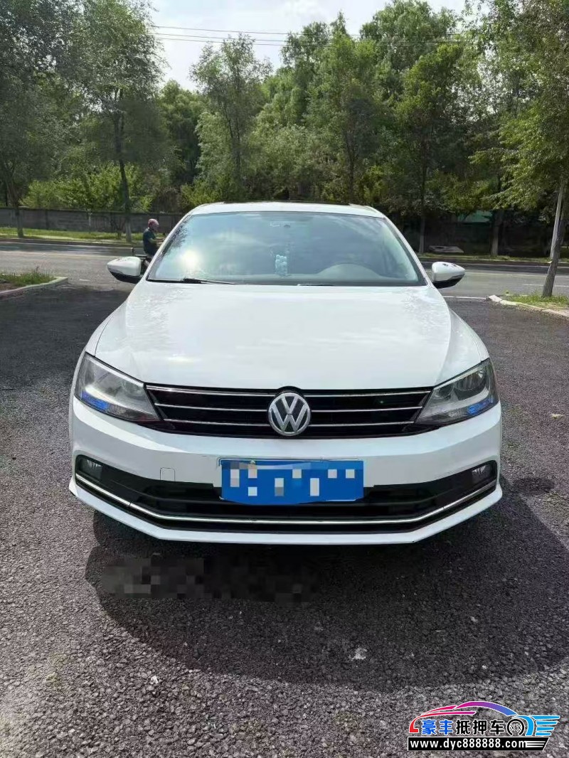 16年大众速腾轿车抵押车出售