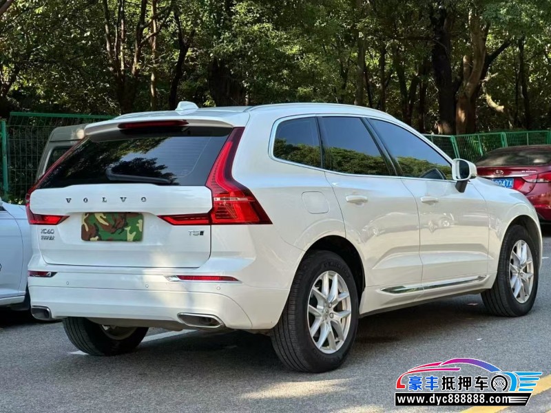 21年沃尔沃XC60轿车抵押车出售