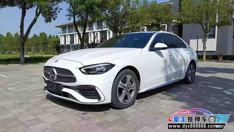 22年奔驰C轿车抵押车出售