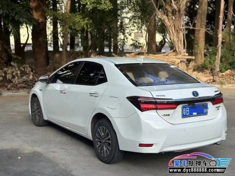 17年丰田卡罗拉轿车抵押车出售