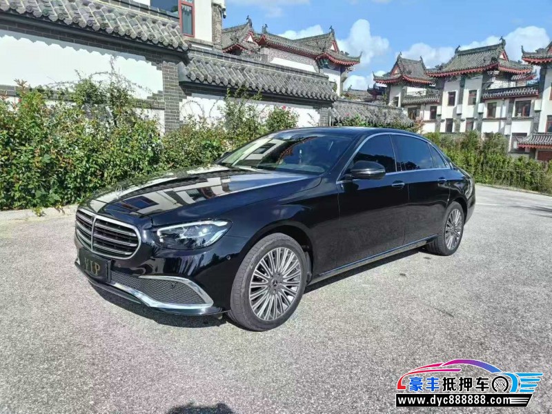 22年奔驰E轿车抵押车出售