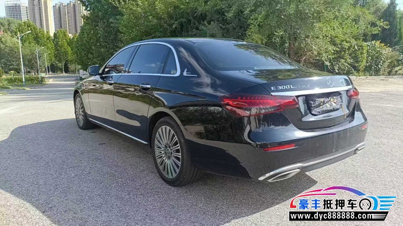 22年奔驰E轿车抵押车出售