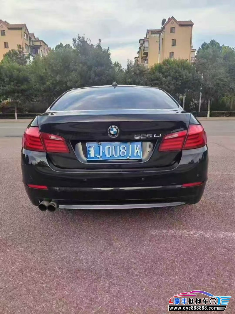 13年宝马5系轿车抵押车出售