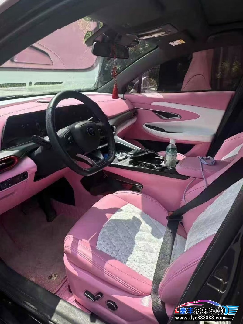 21年长安长安UNI轿车抵押车出售