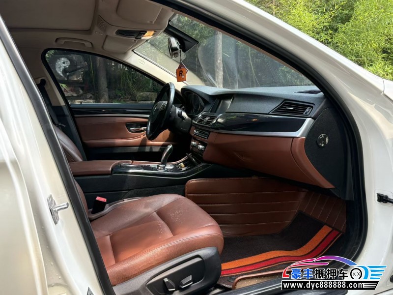 14年宝马5系轿车抵押车出售