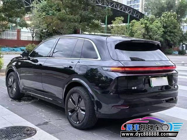 24年理想L7轿车抵押车出售