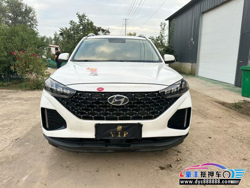 21年现代ix35轿车抵押车出售