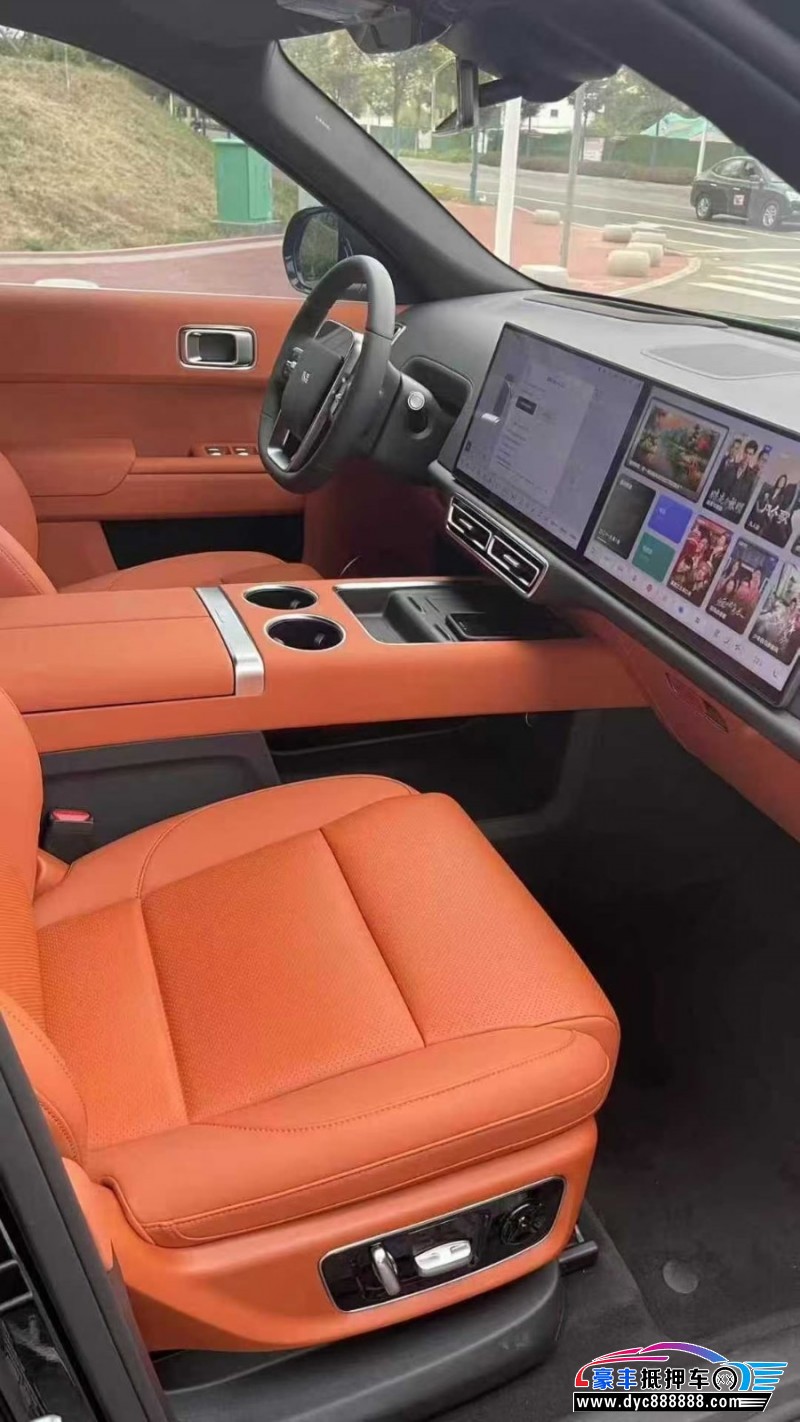 24年理想L8轿车抵押车出售