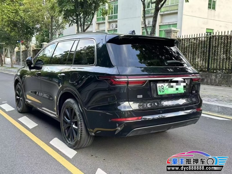 22年理想ONE轿车抵押车出售