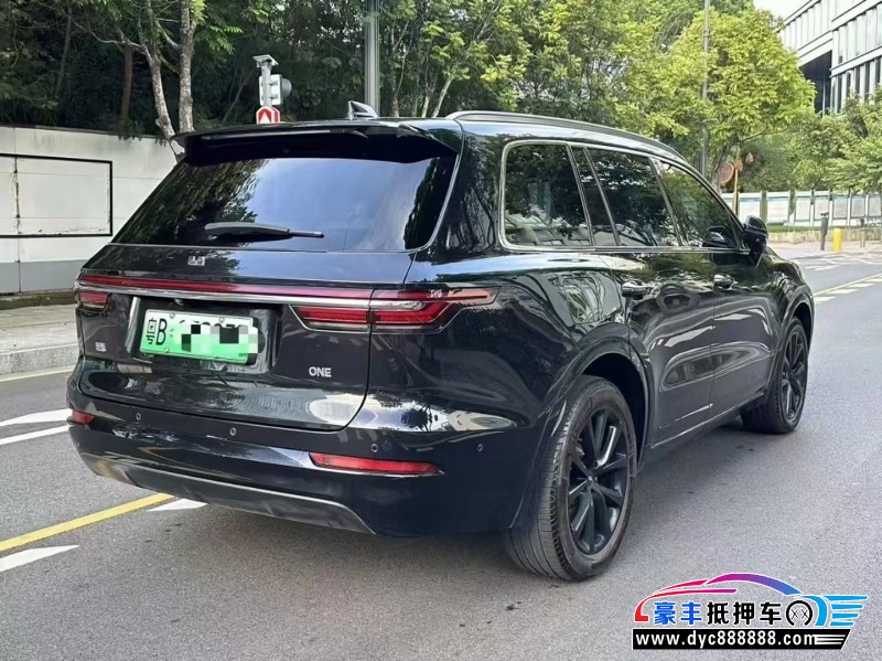 22年理想ONE轿车抵押车出售