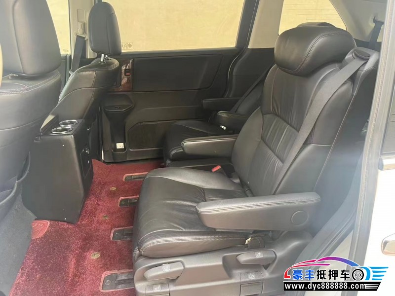 15年本田奥德赛轿车抵押车出售