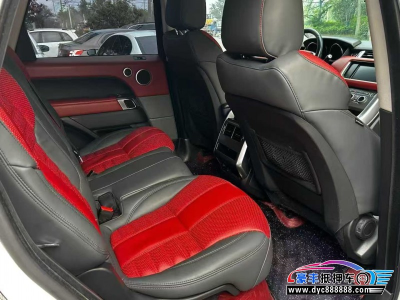 16年路虎揽胜运动轿车抵押车出售