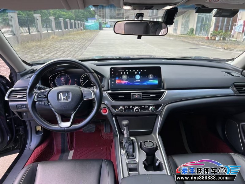 21年本田雅阁轿车抵押车出售