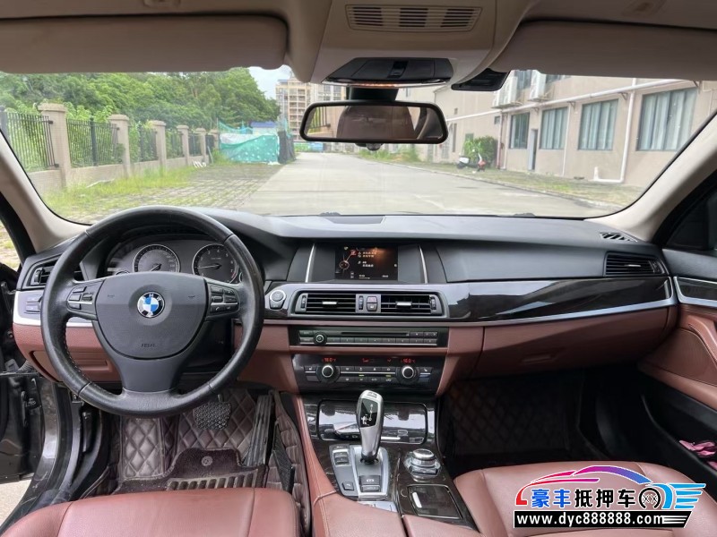 15年宝马5系轿车抵押车出售