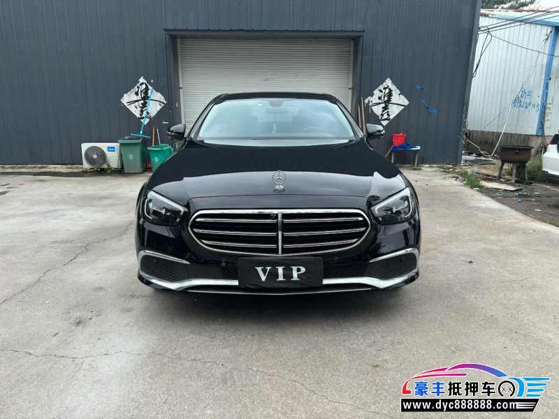 23年奔驰E轿车抵押车出售
