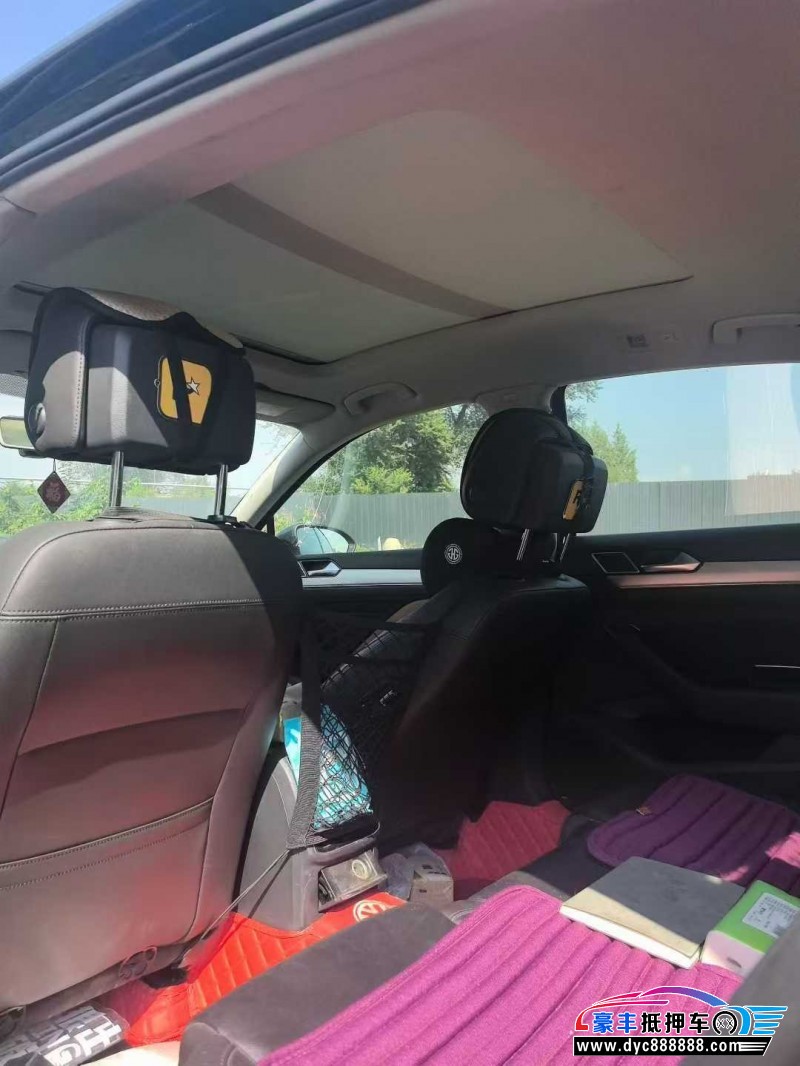 18年大众迈腾轿车抵押车出售