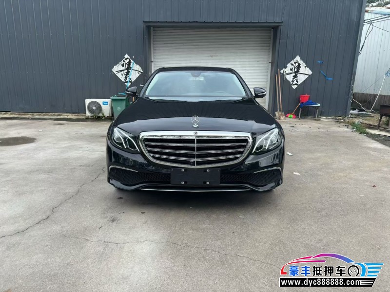 20年奔驰E轿车抵押车出售