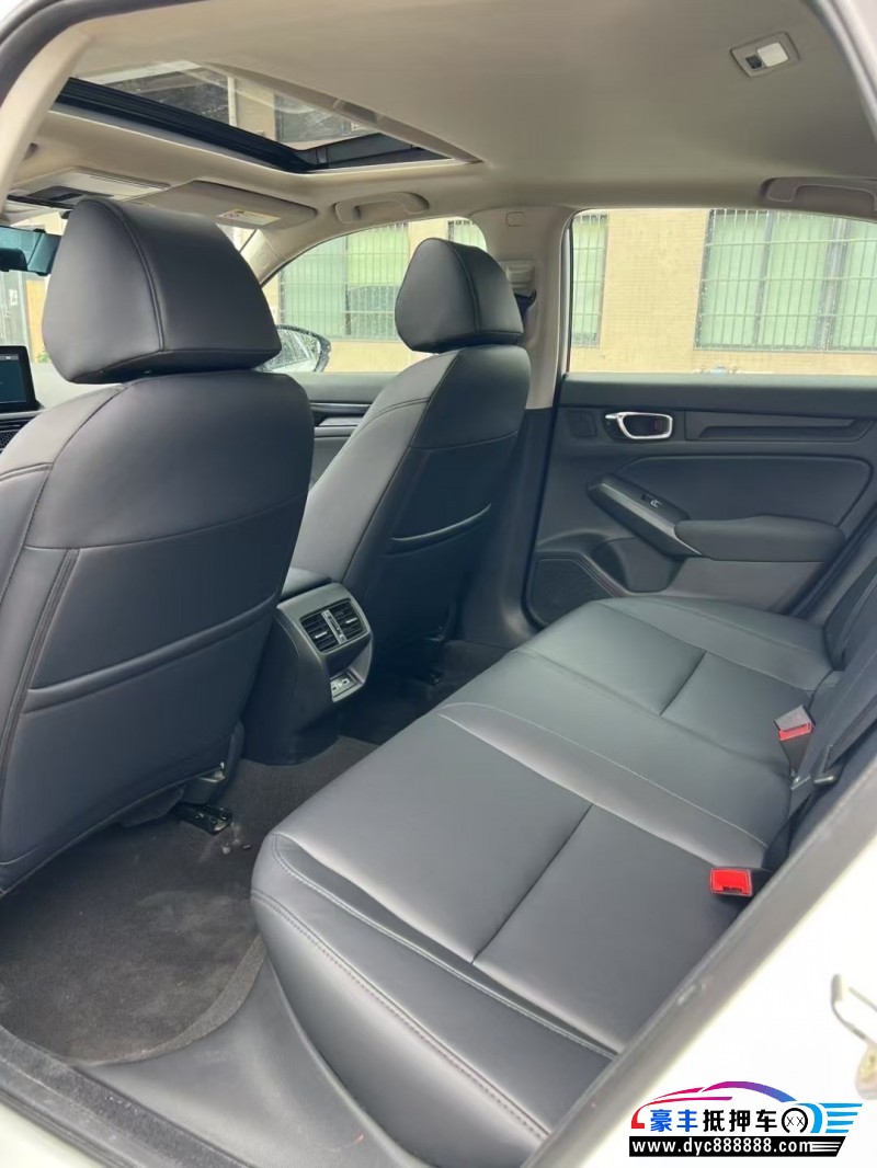 24年本田型格轿车抵押车出售