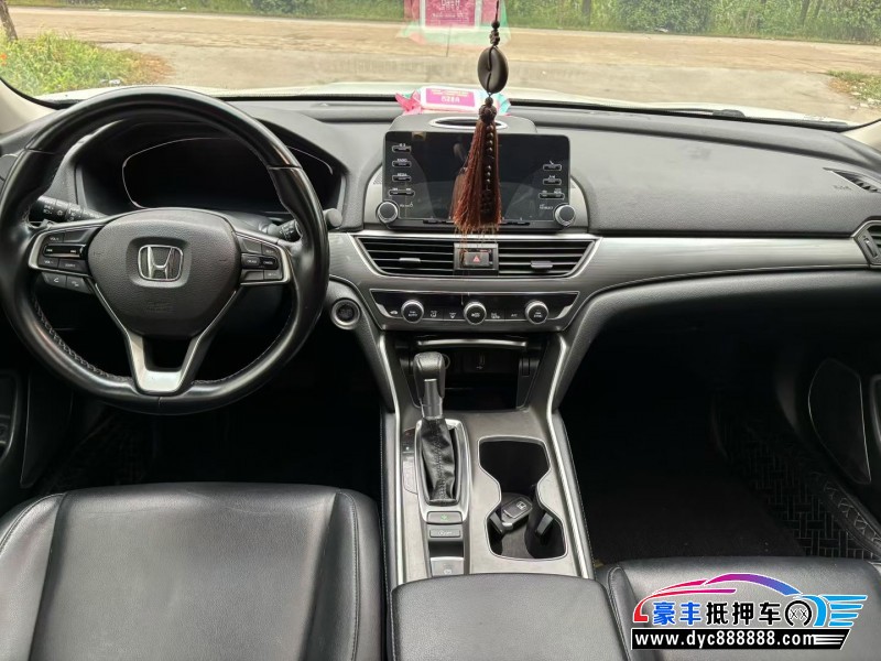 20年本田雅阁轿车抵押车出售