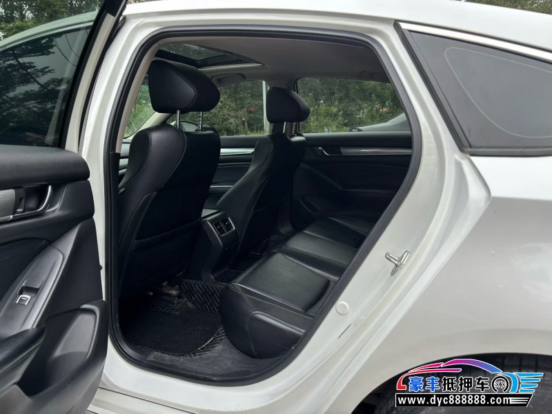 20年本田雅阁轿车抵押车出售