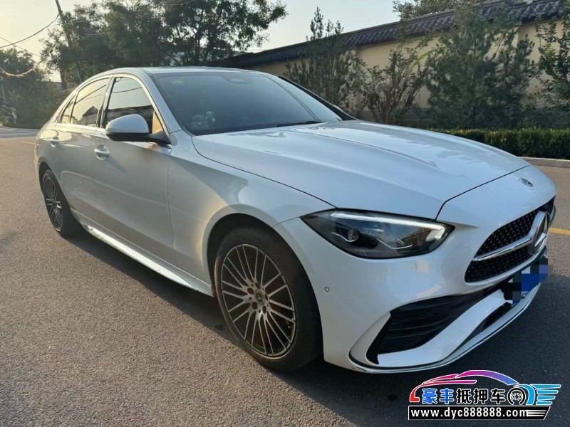 24年奔驰C轿车抵押车出售