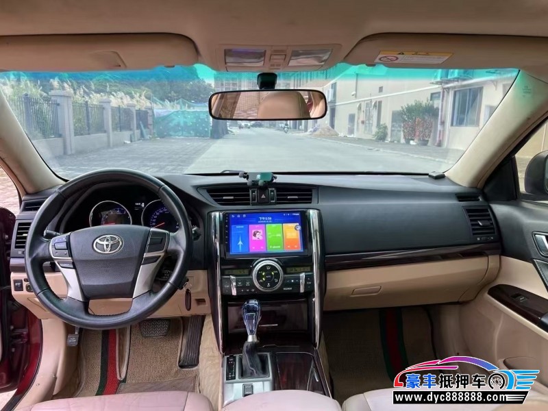 12年丰田锐志轿车抵押车出售