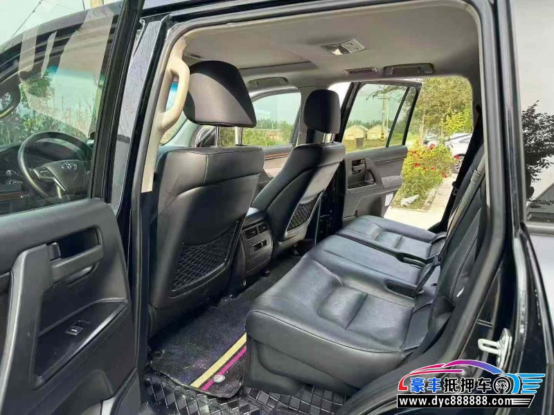 19年丰田兰德酷路泽（陆巡）轿车抵押车出售