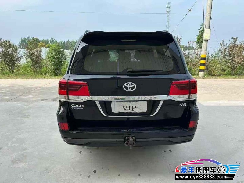 19年丰田兰德酷路泽（陆巡）轿车抵押车出售