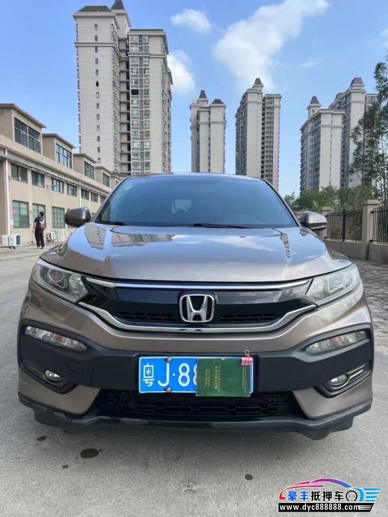 17年本田XRV轿车抵押车出售