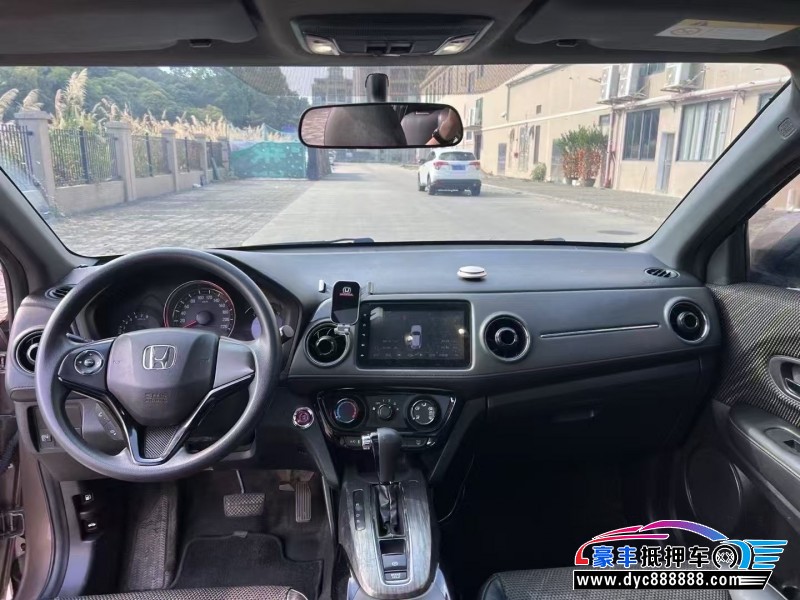 17年本田XRV轿车抵押车出售