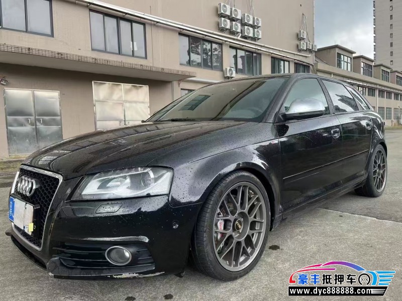 10年奥迪A3轿车抵押车出售