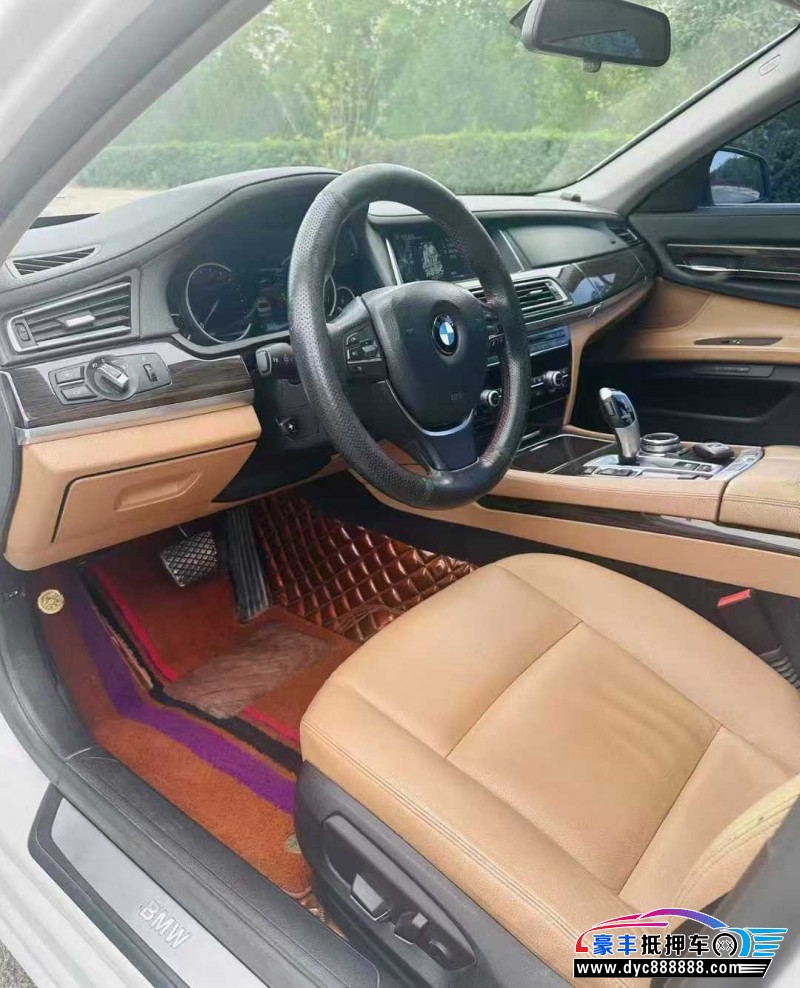 14年宝马7系轿车抵押车出售