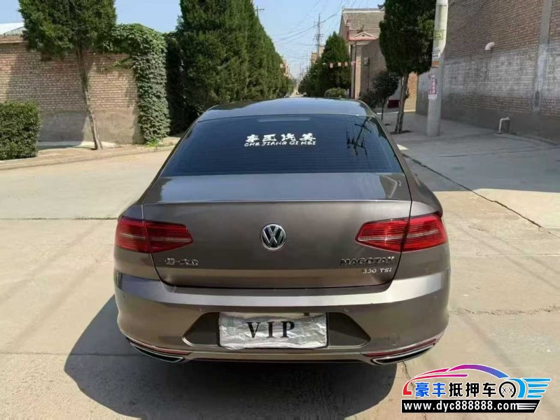 17年大众迈腾轿车抵押车出售