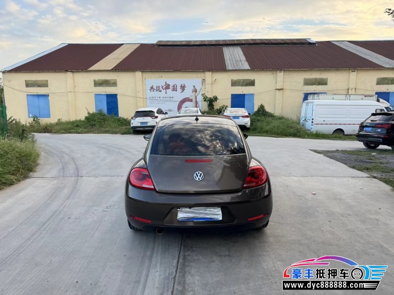14年大众甲壳虫轿车抵押车出售