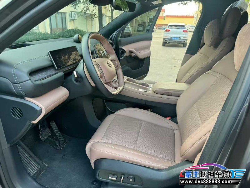 23年蔚来ES6轿车抵押车出售