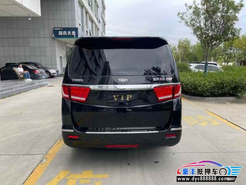 21年江淮瑞风M6轿车抵押车出售