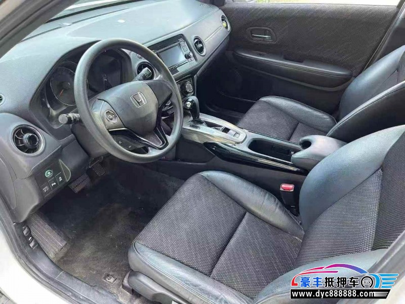 17年本田XRV轿车抵押车出售