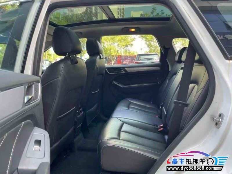 18年荣威RX5轿车抵押车出售