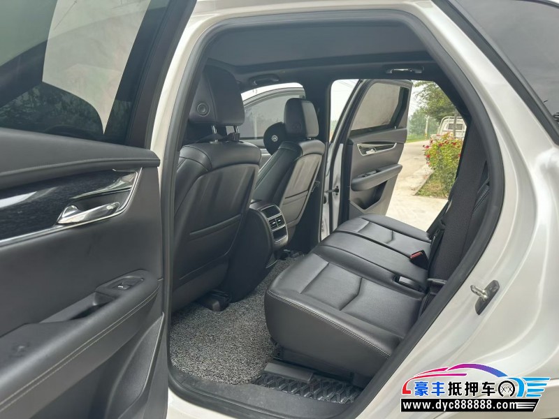 21年凯迪拉克XT5轿车抵押车出售