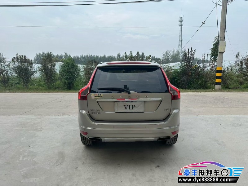 15年沃尔沃XC60轿车抵押车出售