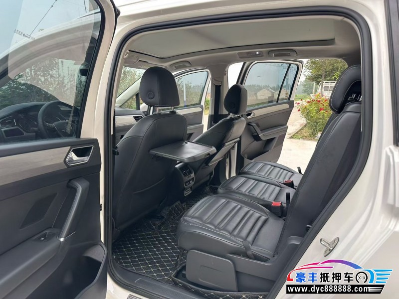 20年大众途安轿车抵押车出售