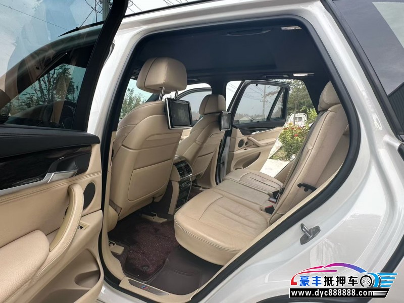 17年宝马X5轿车抵押车出售