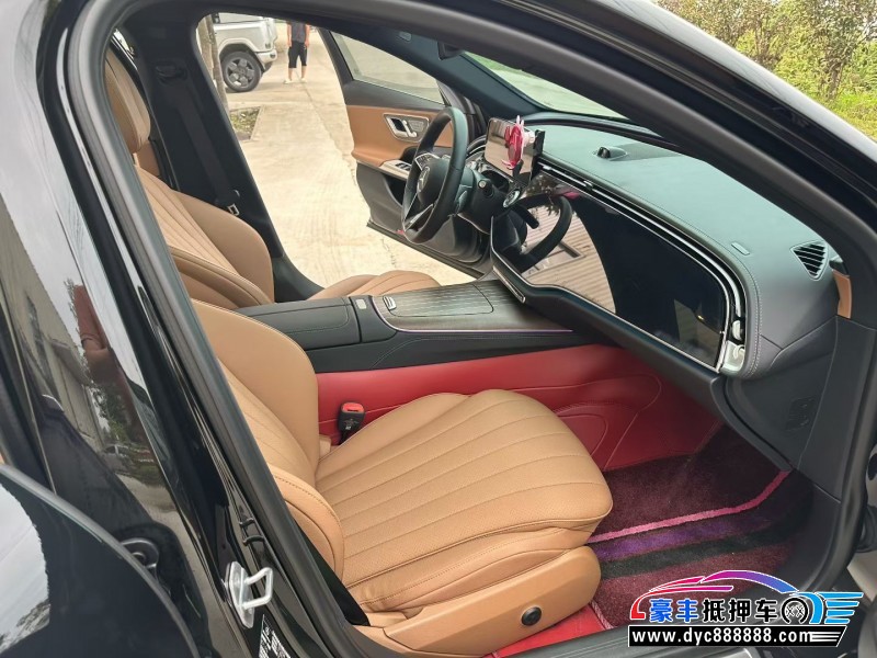 24年奔驰E轿车抵押车出售