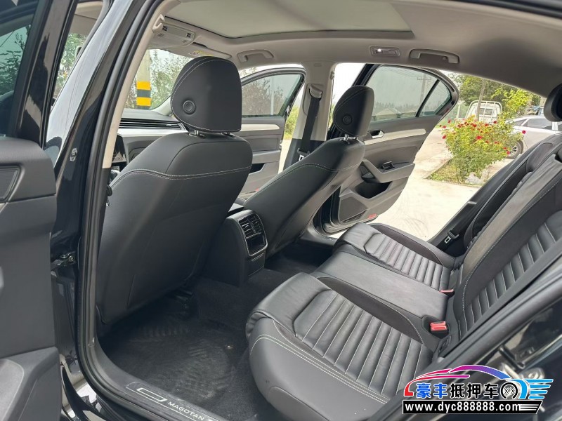 24年大众迈腾轿车抵押车出售