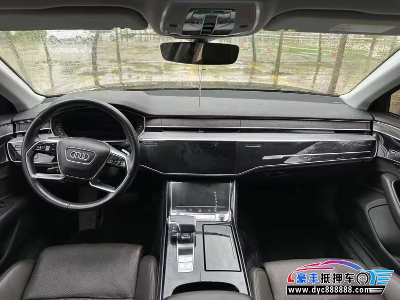 21年奥迪A8L轿车抵押车出售